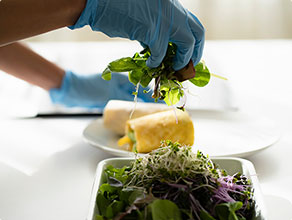 調理や盛り付け